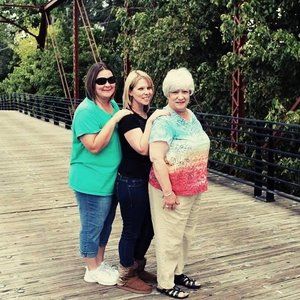 Meet your Posher, Erin